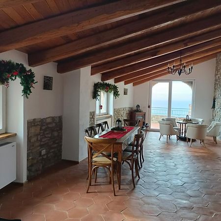 Bed and Breakfast La Mansarda à Castellabate Extérieur photo