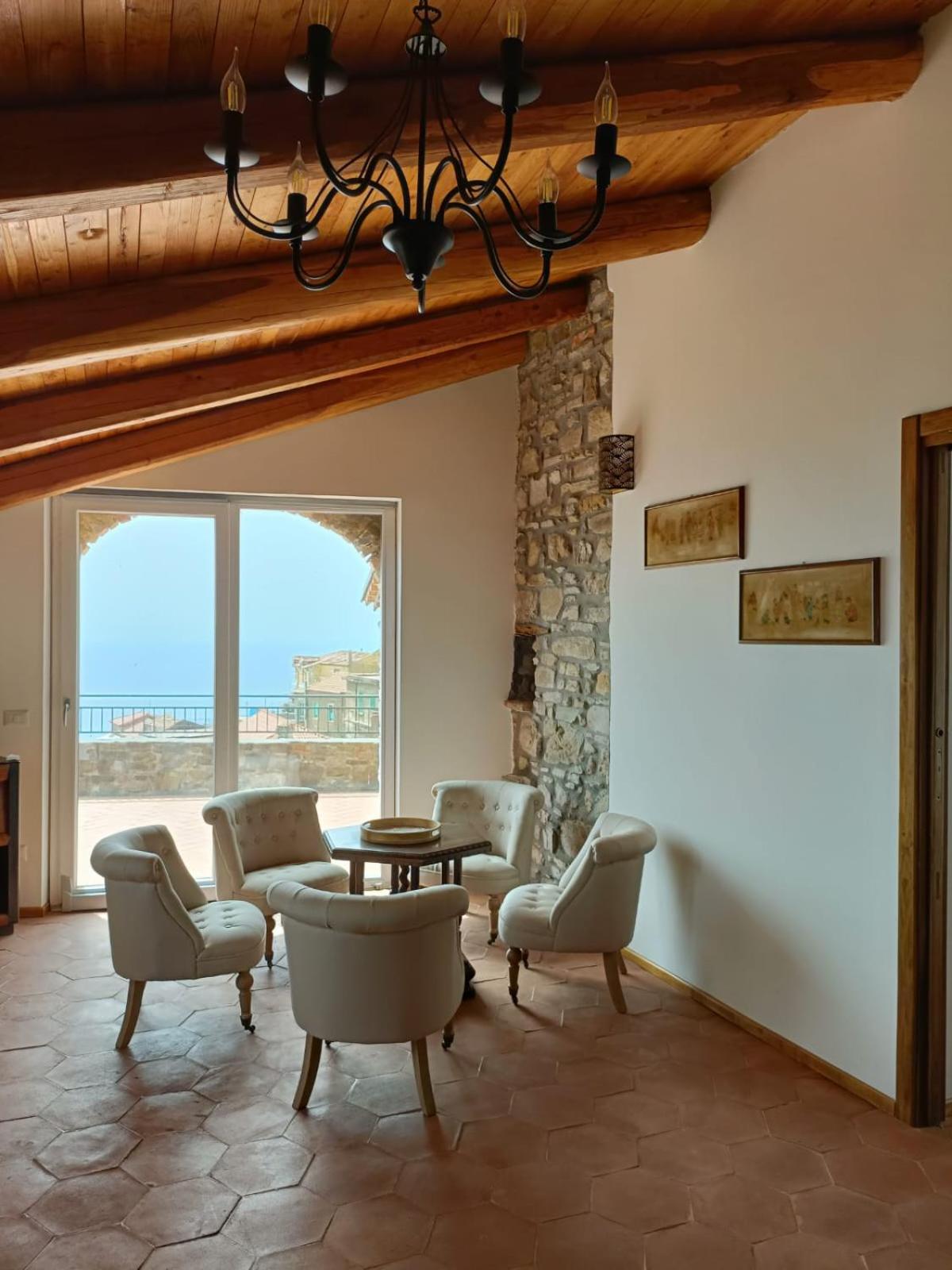Bed and Breakfast La Mansarda à Castellabate Extérieur photo
