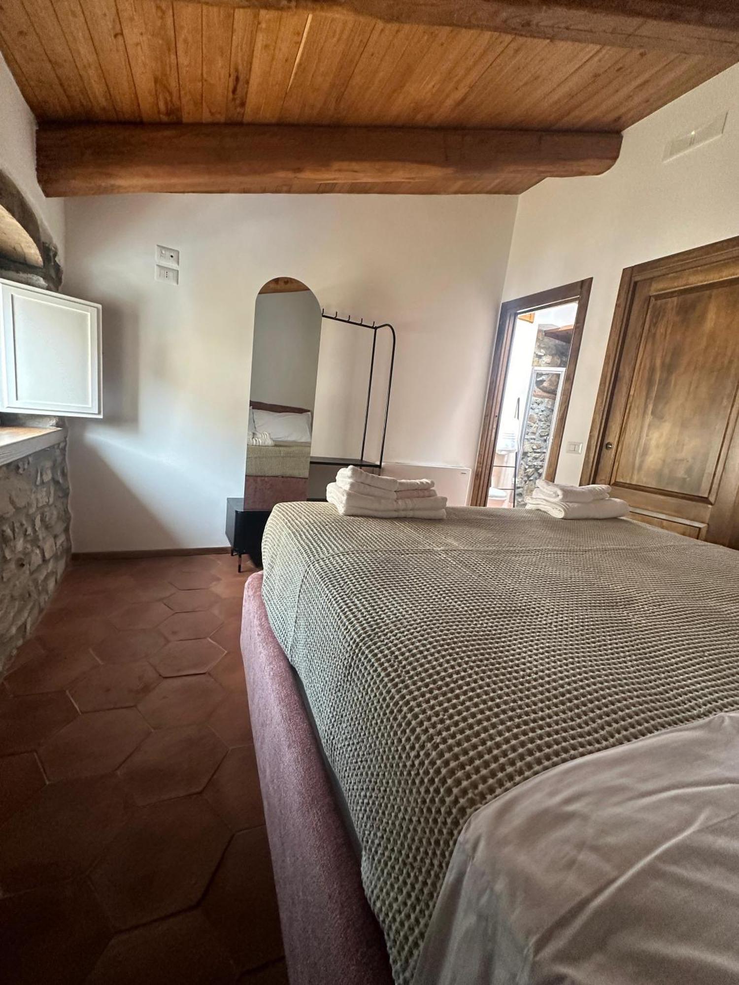 Bed and Breakfast La Mansarda à Castellabate Extérieur photo