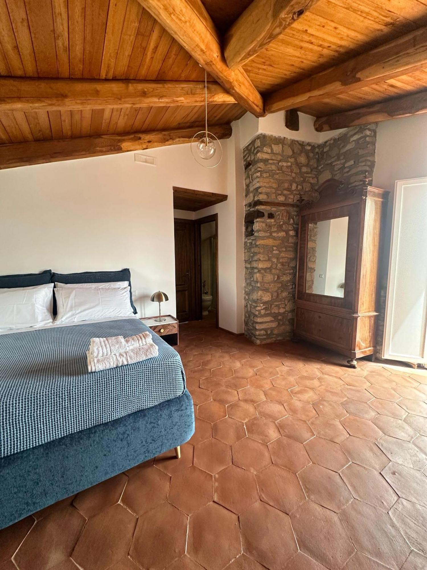 Bed and Breakfast La Mansarda à Castellabate Extérieur photo